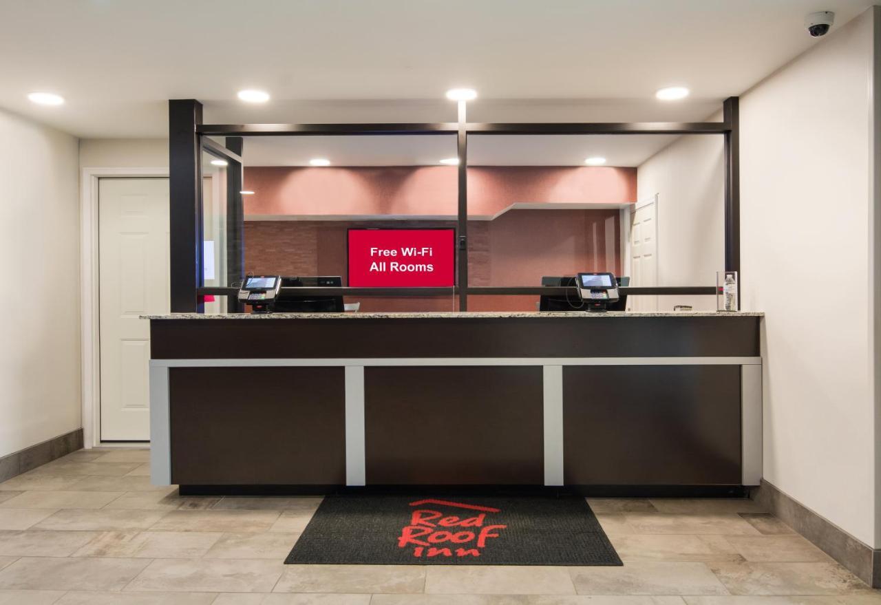 Red Roof Inn Chester Exterior photo