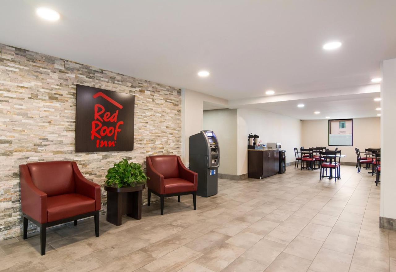 Red Roof Inn Chester Exterior photo